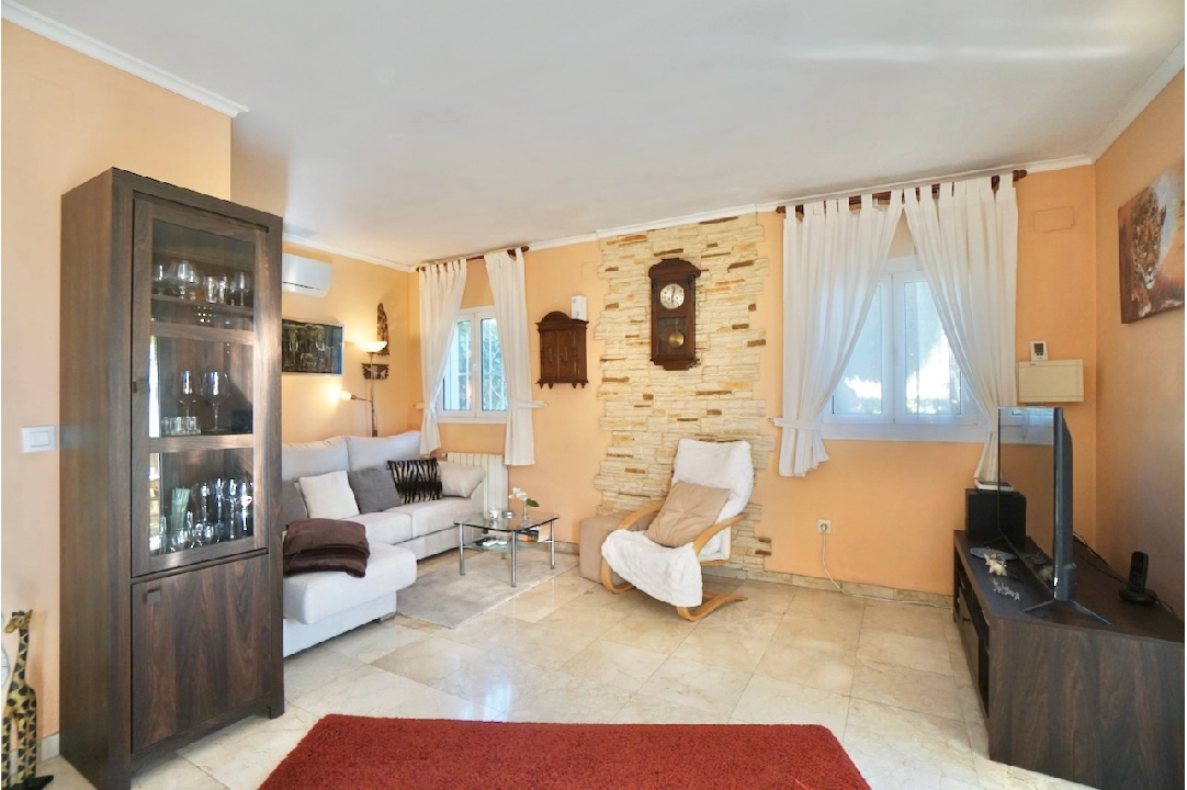 Villa in Benissa(Baladrar) te koop, woonoppervlakte 136 m², grondstuk 1076 m², 2 slapkamer, 2 badkamer, Zwembad, ref.: CA-H-1850-AMBEI-11