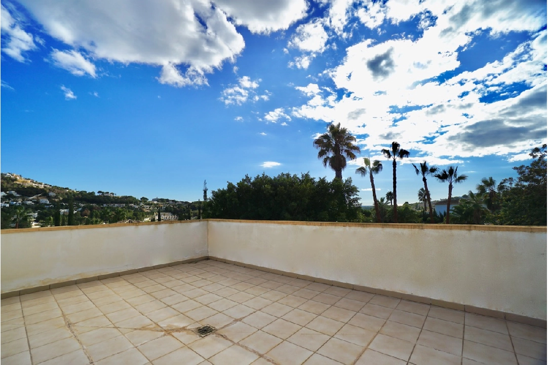 Villa in Moraira(Solpark) te koop, woonoppervlakte 306 m², Airconditioning, grondstuk 2403 m², 5 slapkamer, 6 badkamer, Zwembad, ref.: CA-H-1851-AMB-21