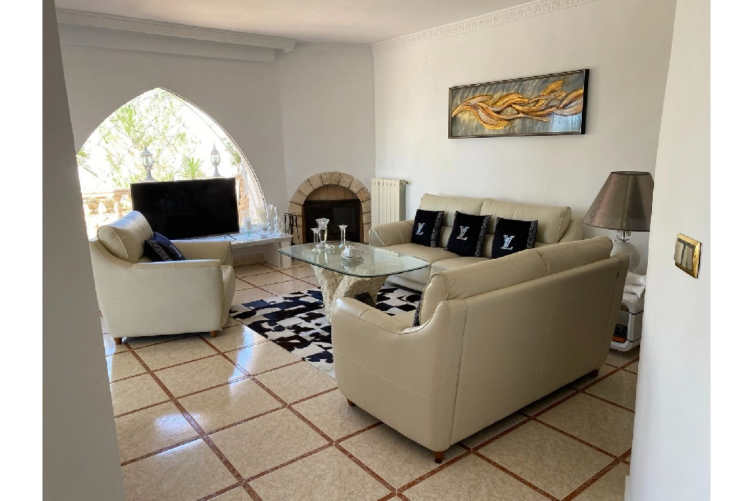 Villa in Benissa te koop, woonoppervlakte 354 m², Bouwjaar 1984, + Centrale verwarming, grondstuk 1200 m², 4 slapkamer, 4 badkamer, Zwembad, ref.: FK-0125-11