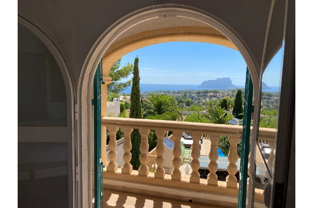 Villa in Benissa te koop, woonoppervlakte 354 m², Bouwjaar 1984, + Centrale verwarming, grondstuk 1200 m², 4 slapkamer, 4 badkamer, Zwembad, ref.: FK-0125-18