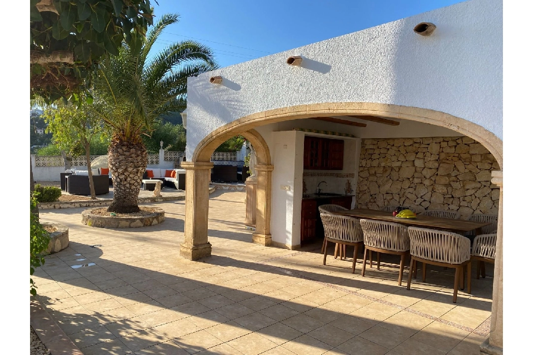 Villa in Benissa te koop, woonoppervlakte 354 m², Bouwjaar 1984, + Centrale verwarming, grondstuk 1200 m², 4 slapkamer, 4 badkamer, Zwembad, ref.: FK-0125-4