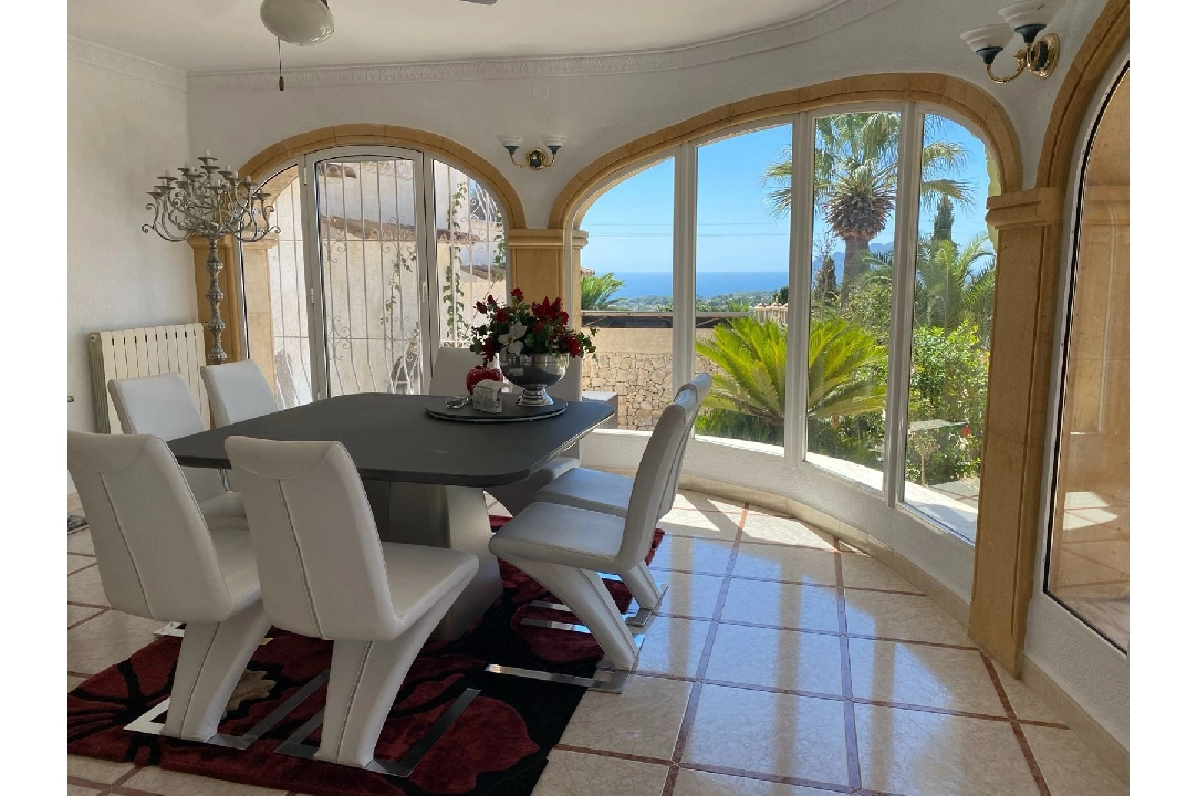 Villa in Benissa te koop, woonoppervlakte 354 m², Bouwjaar 1984, + Centrale verwarming, grondstuk 1200 m², 4 slapkamer, 4 badkamer, Zwembad, ref.: FK-0125-9