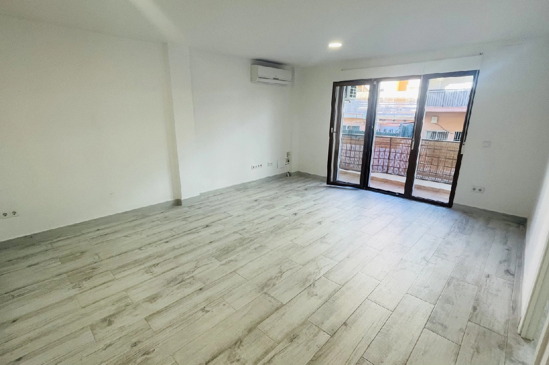 Apartment in Javea(Puerto) te koop, woonoppervlakte 126 m², Bouwjaar 1982, Airconditioning, 4 slapkamer, 2 badkamer, ref.: JS-0525-2