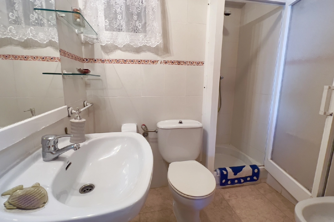 Apartment in Denia te koop, woonoppervlakte 75 m², Bouwjaar 1968, + KLIMA, Airconditioning, 3 slapkamer, 2 badkamer, ref.: FK-0325-10