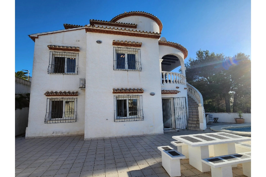 Villa in Pedreguer(Urbanizacion) te koop, woonoppervlakte 200 m², grondstuk 900 m², 5 slapkamer, 3 badkamer, Zwembad, ref.: CPS-PED574-3