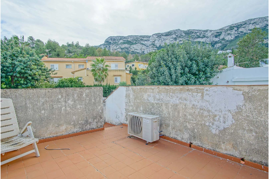 Villa in Denia te koop, woonoppervlakte 269 m², Bouwjaar 1973, + KLIMA, Airconditioning, grondstuk 1545 m², 6 slapkamer, 4 badkamer, Zwembad, ref.: BP-8234DEN-19