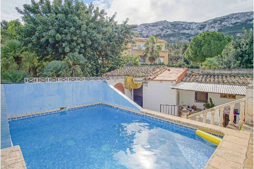 Villa in Denia te koop, woonoppervlakte 269 m², Bouwjaar 1973, + KLIMA, Airconditioning, grondstuk 1545 m², 6 slapkamer, 4 badkamer, Zwembad, ref.: BP-8234DEN-9