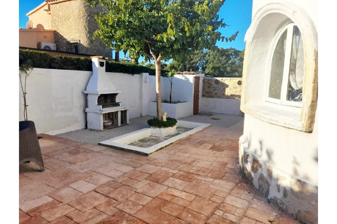 Villa in Els Poblets te koop, woonoppervlakte 117 m², Bouwjaar 1985, + Oven, Airconditioning, grondstuk 420 m², 3 slapkamer, 1 badkamer, Zwembad, ref.: O-V93414-7