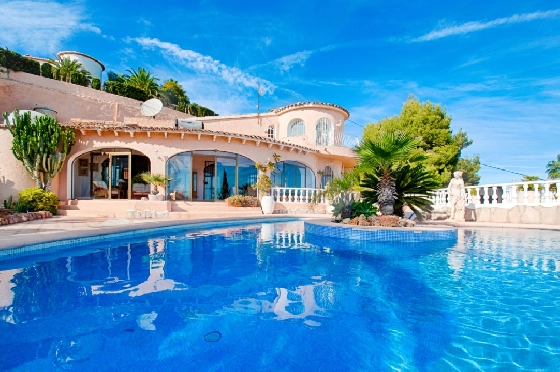 Villa in Moraira zu verkaufen, Wohnfläche 300 m², Baujahr 1984, Klimaanlage, Grundstück 1615 m², 3 Schlafzimmer, 2 Badezimmer, Pool, ref.: AM-12279DA-14