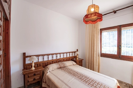 Villa in Benissa(La Fustera) zu verkaufen, Wohnfläche 312 m², Baujahr 1978, Klimaanlage, Grundstück 2669 m², 6 Schlafzimmer, 2 Badezimmer, Pool, ref.: AM-12452DA-39