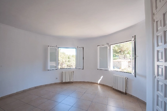 Villa in Javea zu verkaufen, Wohnfläche 318 m², Baujahr 1982, Klimaanlage, Grundstück 1377 m², 4 Schlafzimmer, 3 Badezimmer, Pool, ref.: AM-12459DA-17