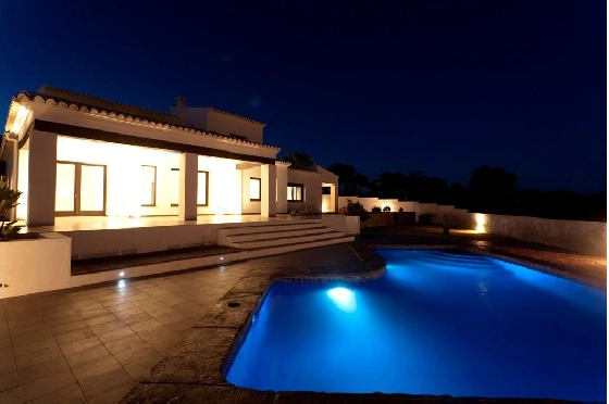 Villa in Moraira zu verkaufen, Wohnfläche 283 m², Baujahr 2023, Klimaanlage, Grundstück 897 m², 3 Schlafzimmer, 3 Badezimmer, Pool, ref.: AM-12030DA-30
