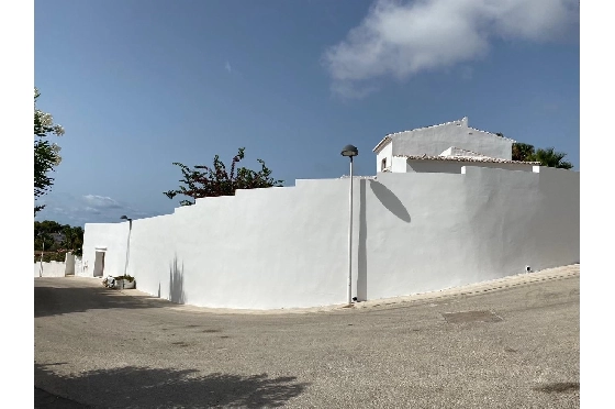 Villa in Moraira zu verkaufen, Wohnfläche 283 m², Baujahr 2023, Klimaanlage, Grundstück 897 m², 3 Schlafzimmer, 3 Badezimmer, Pool, ref.: AM-12030DA-31