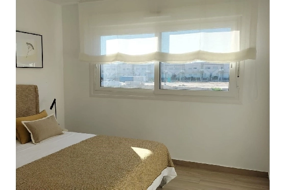 Reihenhaus in Entrenaranjos zu verkaufen, Wohnfläche 168 m², Zustand Erstbezug, Klimaanlage, 2 Schlafzimmer, 2 Badezimmer, Pool, ref.: HA-ENN-119-R01-9