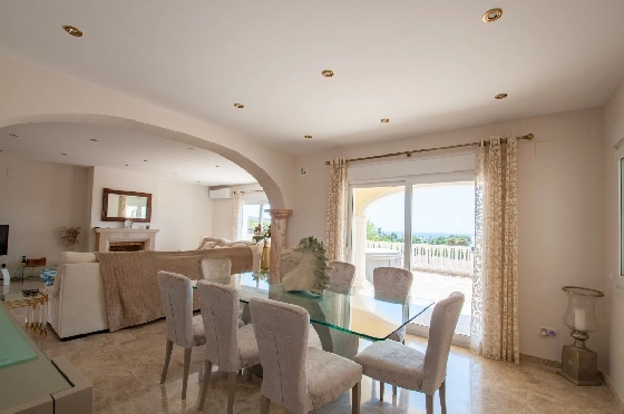Villa in Moraira zu verkaufen, Wohnfläche 466 m², Baujahr 2005, Klimaanlage, Grundstück 2040 m², 5 Schlafzimmer, 5 Badezimmer, Pool, ref.: AM-12515DR-36