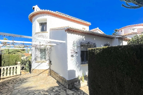 Villa in Pedreguer(Monte Solana) zu verkaufen, Wohnfläche 87 m², Baujahr 1999, Zustand gepflegt, + Ofen, Klimaanlage, Grundstück 426 m², 3 Schlafzimmer, 3 Badezimmer, Pool, ref.: AS-2425-6