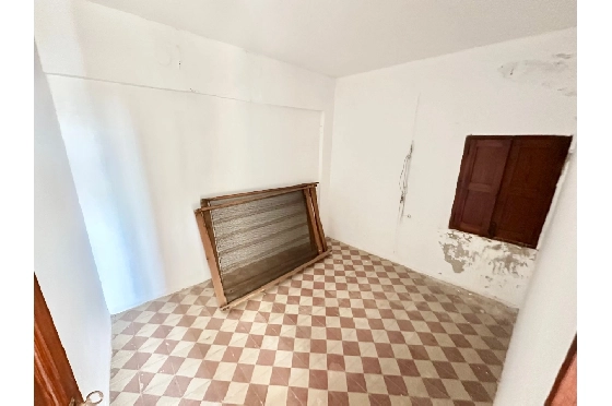 Stadthaus in Pego zu verkaufen, Wohnfläche 426 m², Baujahr 1900, Klimaanlage, Grundstück 172 m², 10 Schlafzimmer, 4 Badezimmer, Pool, ref.: O-V96014-32