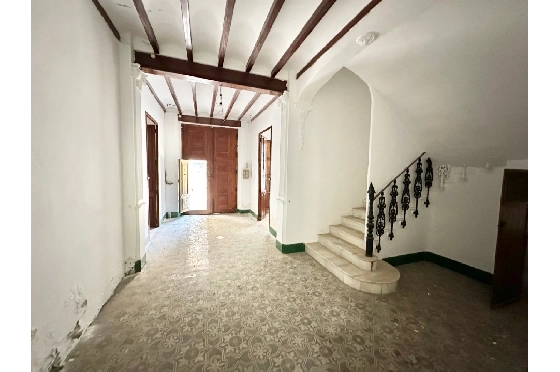 Stadthaus in Pego zu verkaufen, Wohnfläche 426 m², Baujahr 1900, Klimaanlage, Grundstück 172 m², 10 Schlafzimmer, 4 Badezimmer, Pool, ref.: O-V96014-38