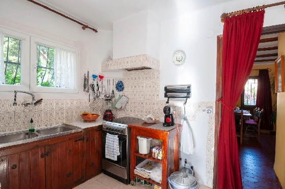 Villa in Calpe(Canuta) zu verkaufen, Wohnfläche 187 m², Klimaanlage, 4 Schlafzimmer, 3 Badezimmer, Pool, ref.: COB-3547-10535-40