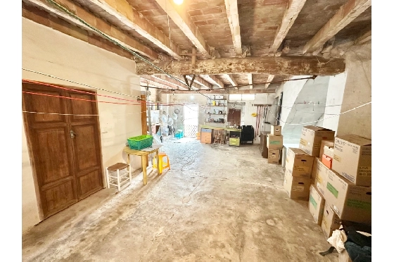 Stadthaus in Pego zu verkaufen, Wohnfläche 280 m², Baujahr 1948, Klimaanlage, Grundstück 104 m², 4 Schlafzimmer, 2 Badezimmer, Pool, ref.: O-V96714-29