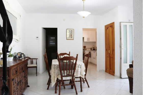 Villa in Parcent zu verkaufen, Wohnfläche 170 m², Grundstück 783 m², 5 Schlafzimmer, 2 Badezimmer, ref.: PT-25007-13