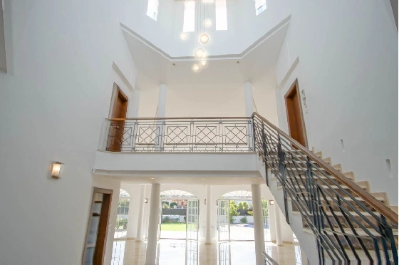 Villa in L-Alfas del Pi(Alfaz del PI Pueblo Urbanizaciones) zu verkaufen, Wohnfläche 810 m², Grundstück 1094 m², 5 Schlafzimmer, 6 Badezimmer, Pool, ref.: COB-7030ALF-10535-27